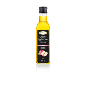 Organic Apple Cider Vinegar in a premium glass bottle – certified Halaal and Kosher, perfect for cooking, health, and beauty uses.